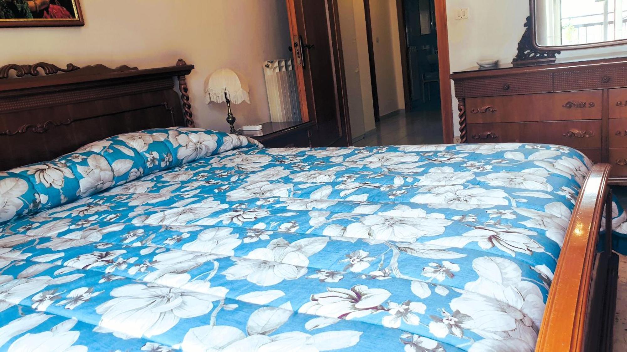Napoli Stadio - 3 Bedrooms - 2 Bathrooms - Free Park Exterior photo
